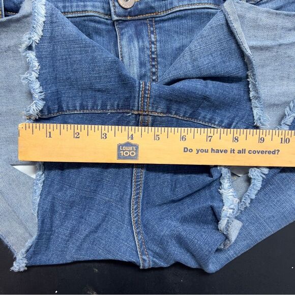 Torrid Starry Blue 5 Inch Vintage Stretch Mid-Rise Short 0654 - Picture 6 of 10